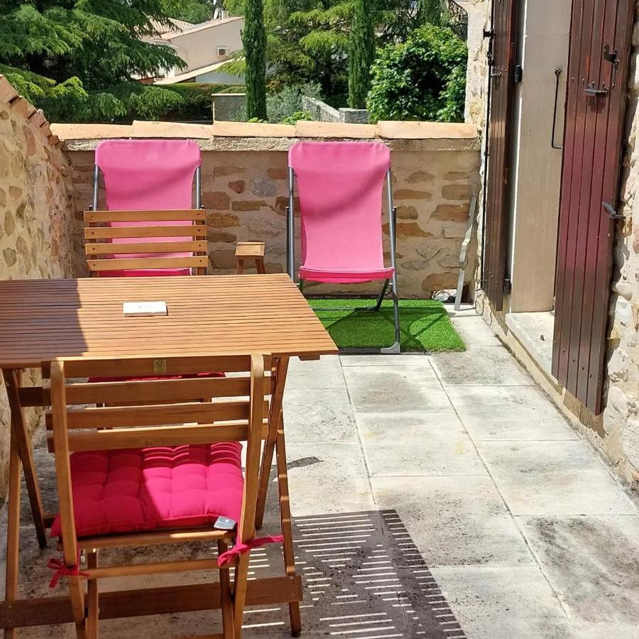 Saint-Pantaléon-les-Vignes La Maison Wisteria מראה חיצוני תמונה