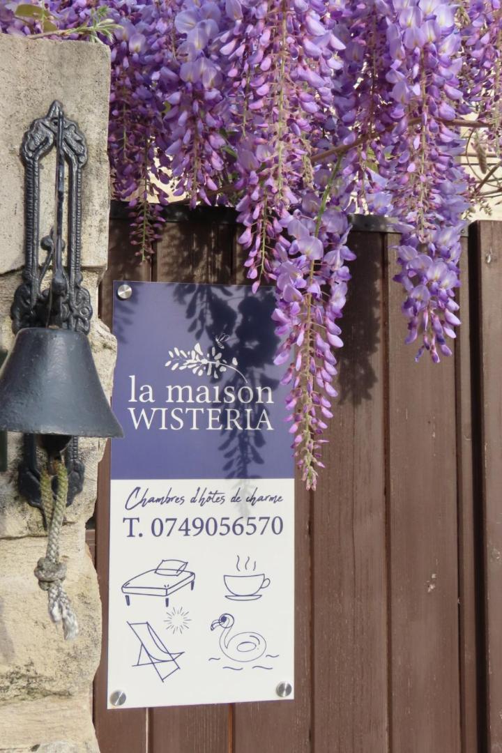Saint-Pantaléon-les-Vignes La Maison Wisteria מראה חיצוני תמונה