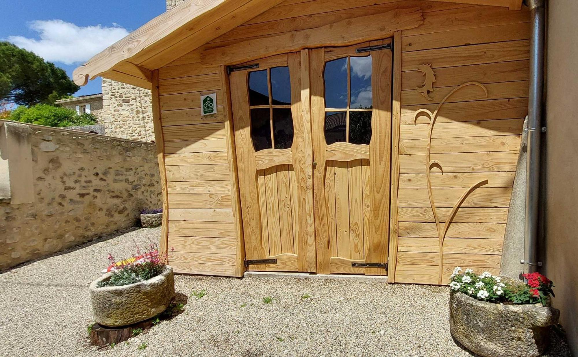 Saint-Pantaléon-les-Vignes La Maison Wisteria מראה חיצוני תמונה